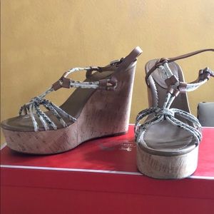Gently used Coach Natural/Ginger 5 inch wedges